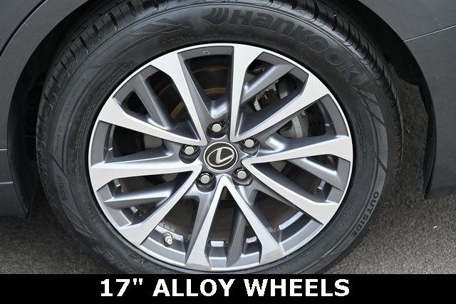 2022 Lexus ES 300h photo 7