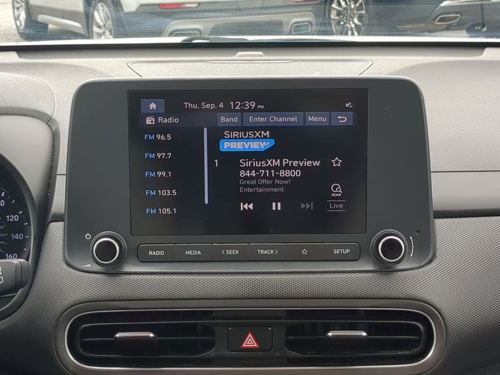 2023 Hyundai Kona SEL photo 18