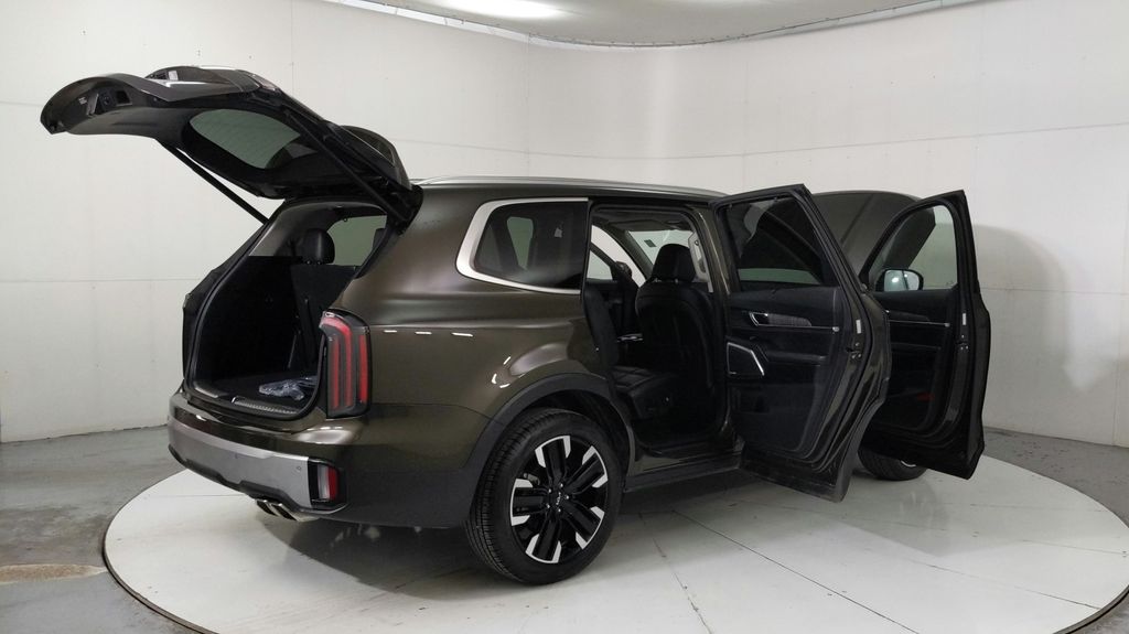 2024 Kia Telluride SX photo 10