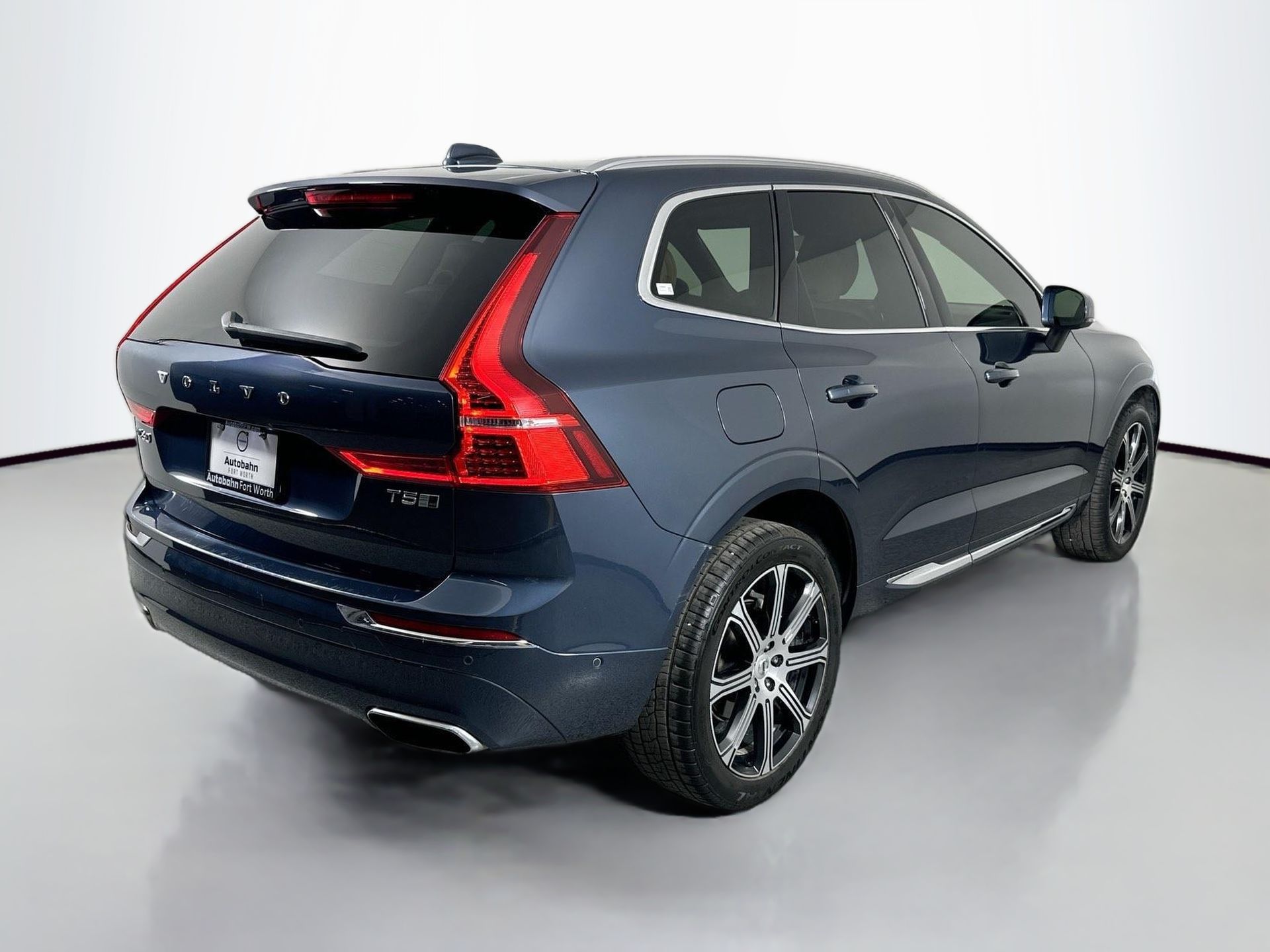 2020 Volvo XC60 T5 Inscription photo 4