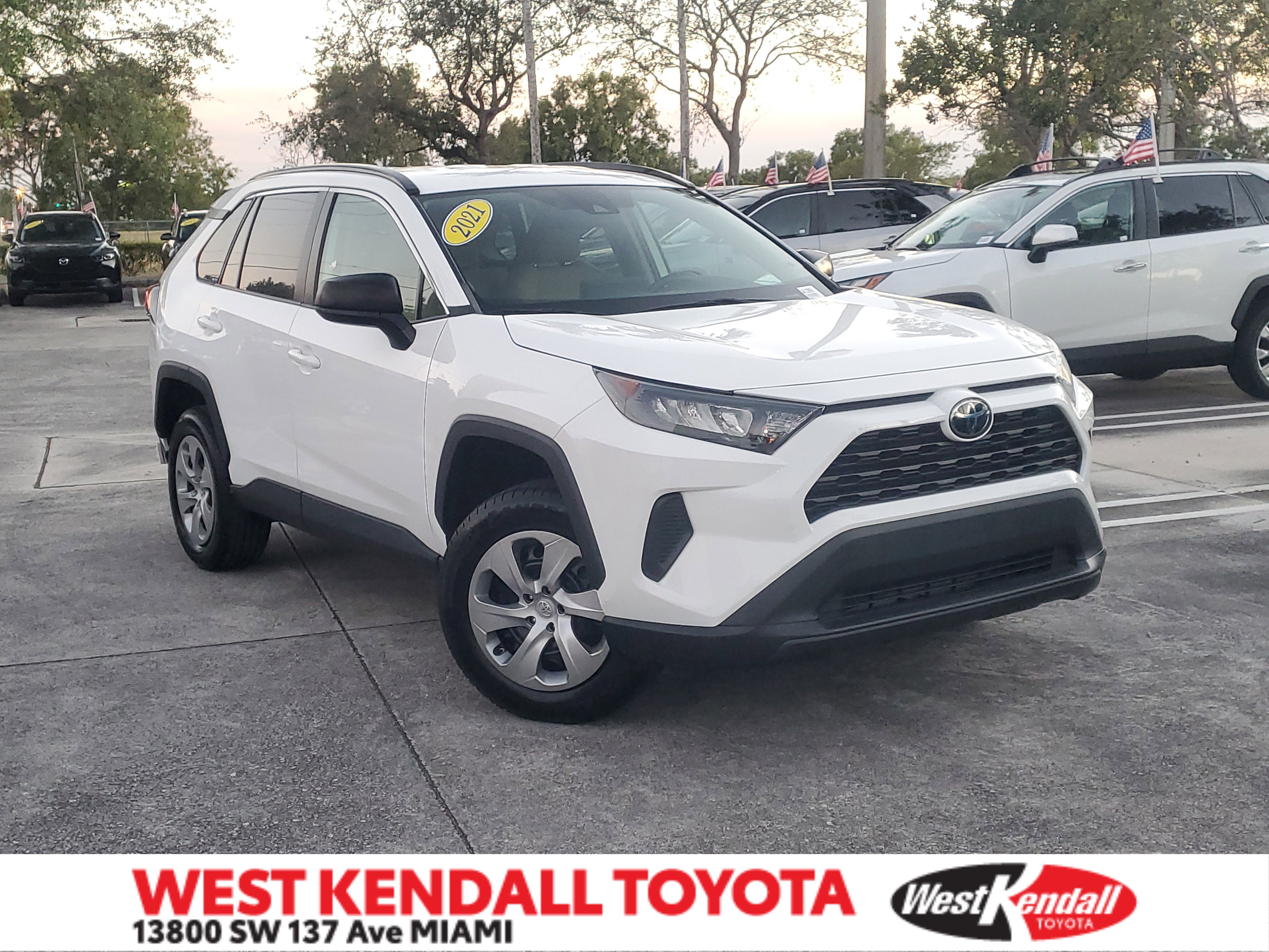 2021 Toyota RAV4 LE