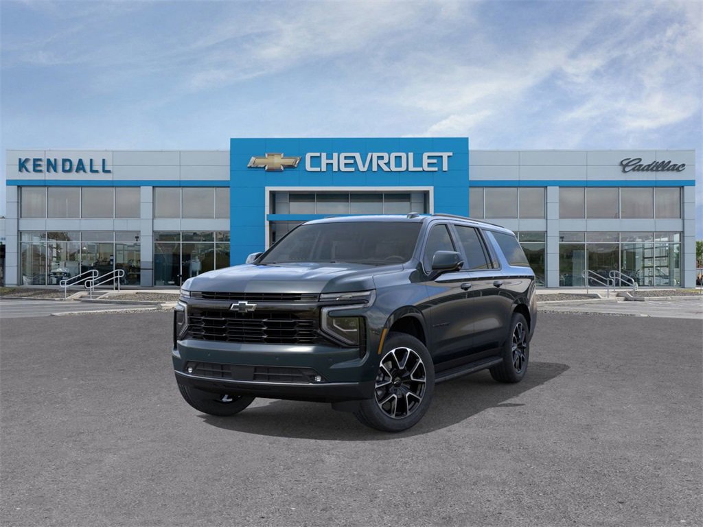 2026 Chevrolet Suburban RST photo 8