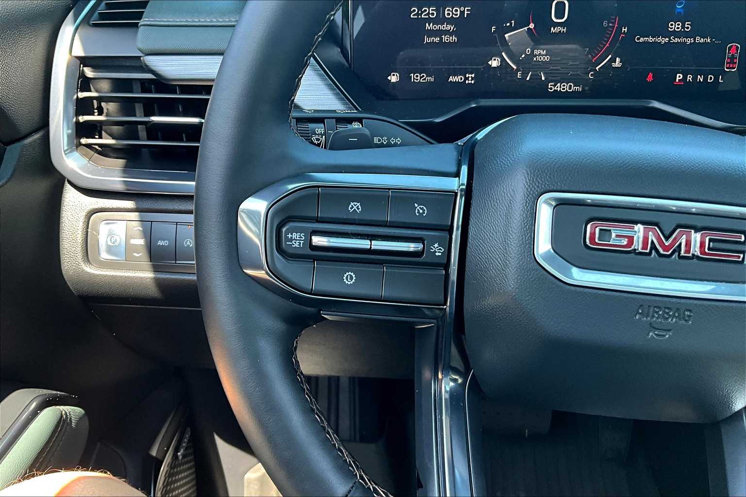 2024 Gmc Acadia AT4 photo 21