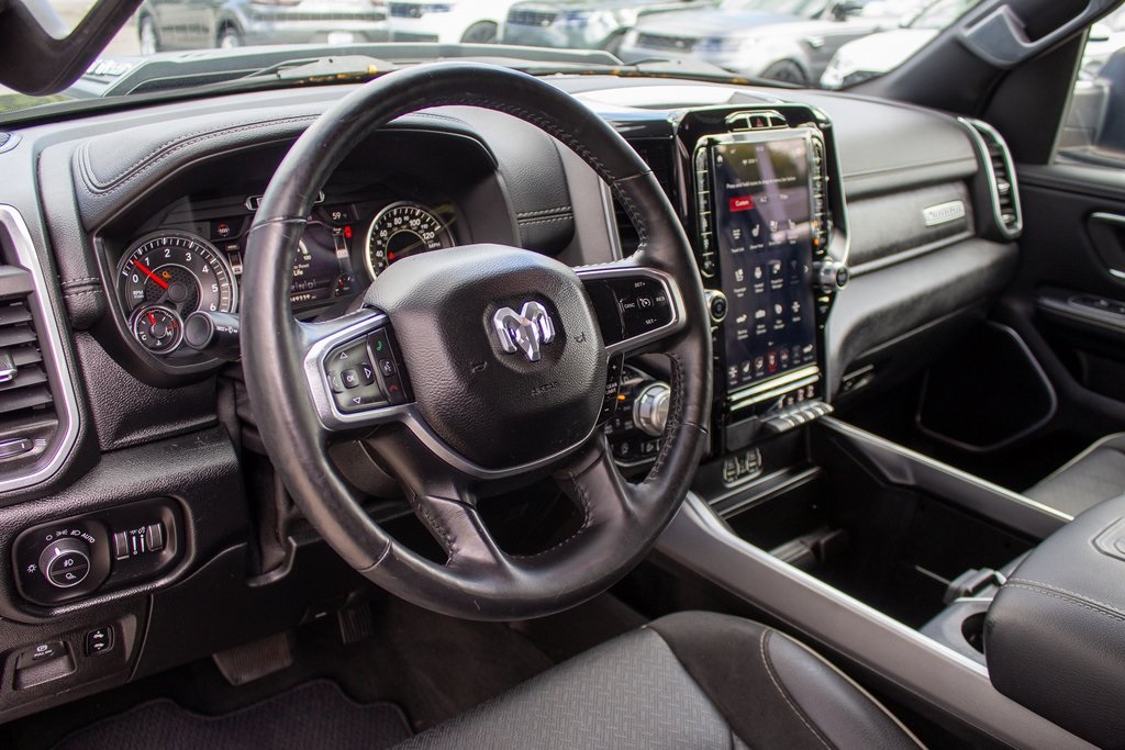 2020 Ram 1500 Laramie photo 11