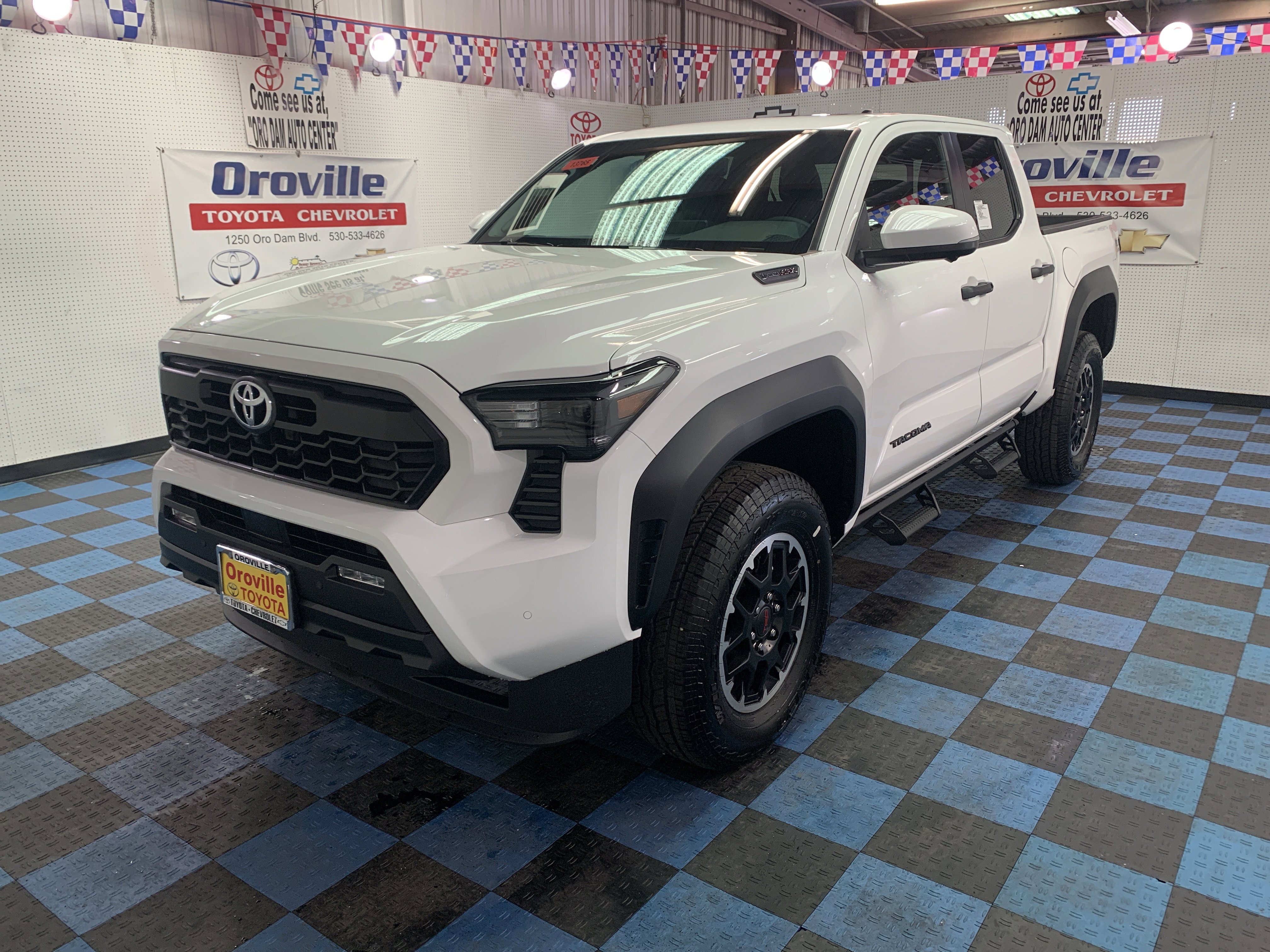 2025 Toyota Tacoma TRD Off Road's photo