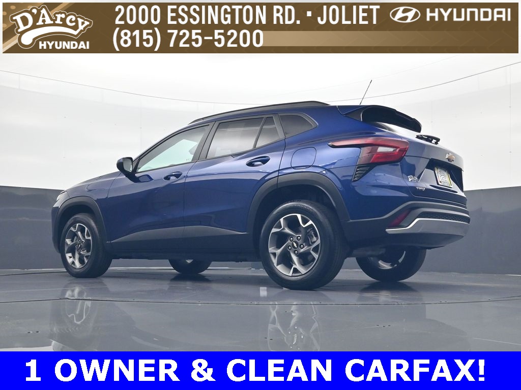 2024 Chevrolet Trax LT photo 26
