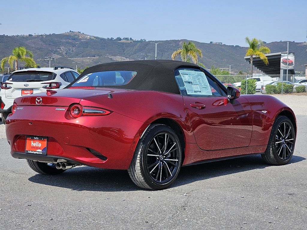 2025 Mazda MX-5 Miata Miata Grand Touring photo 12