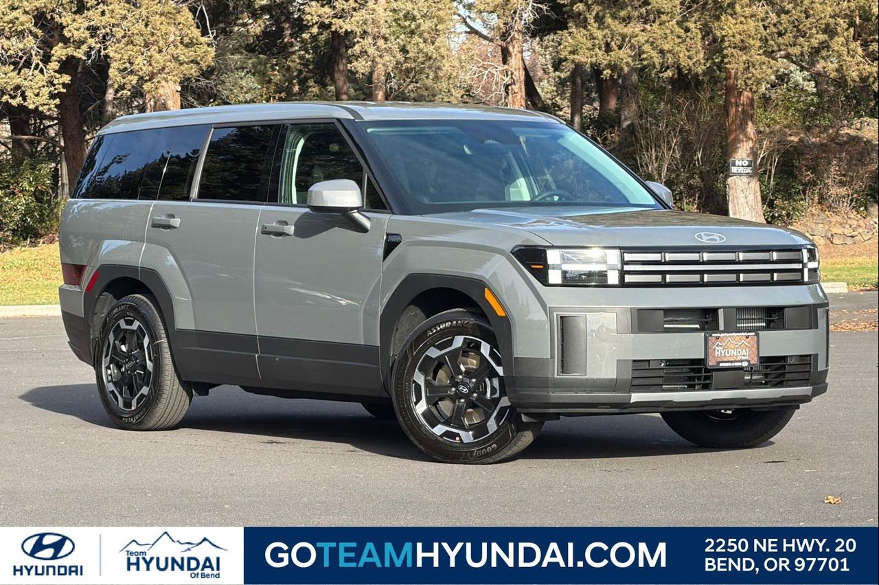 2026 Hyundai Santa Fe SE's photo