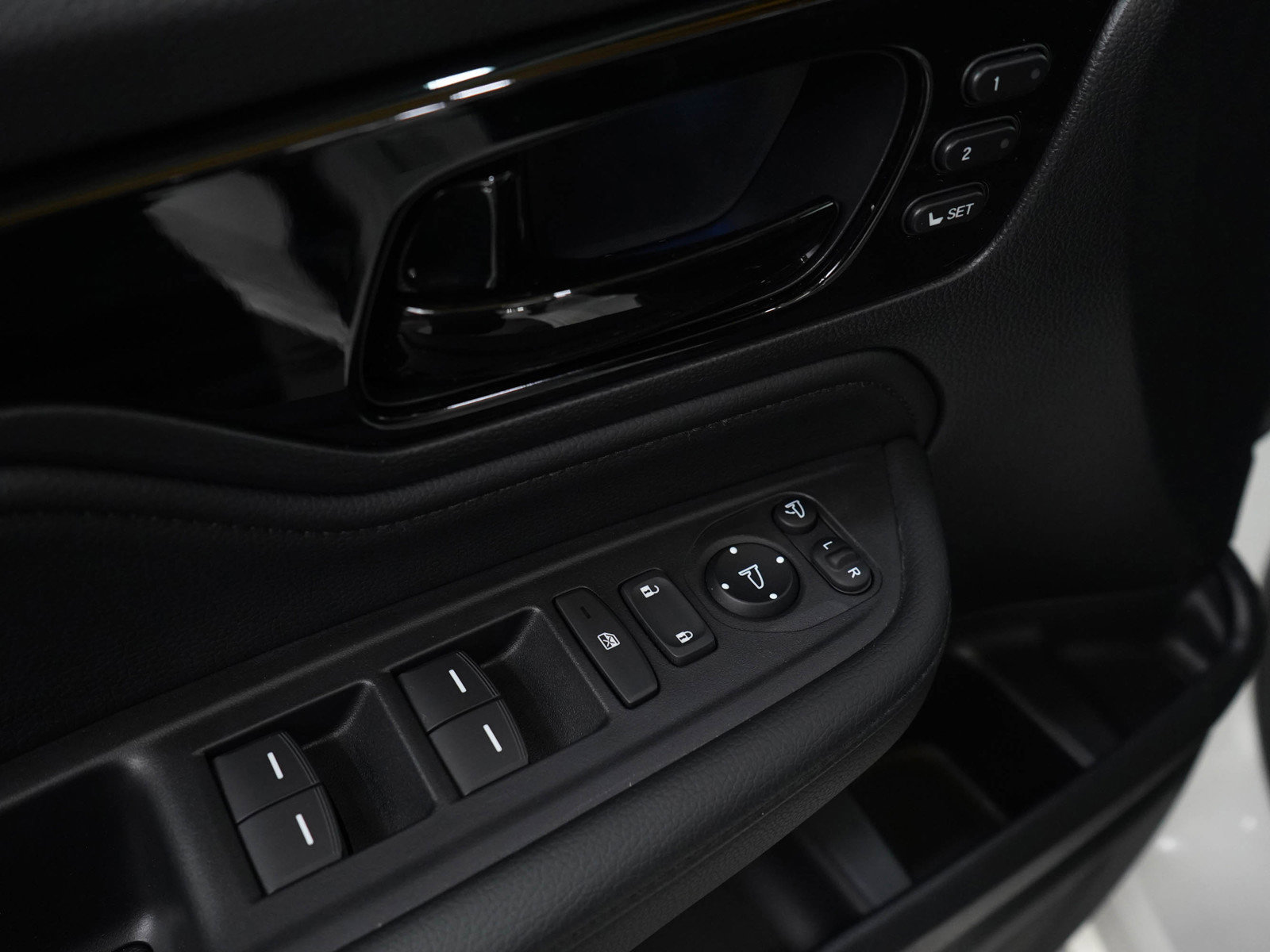 2025 Honda Odyssey Elite photo 24