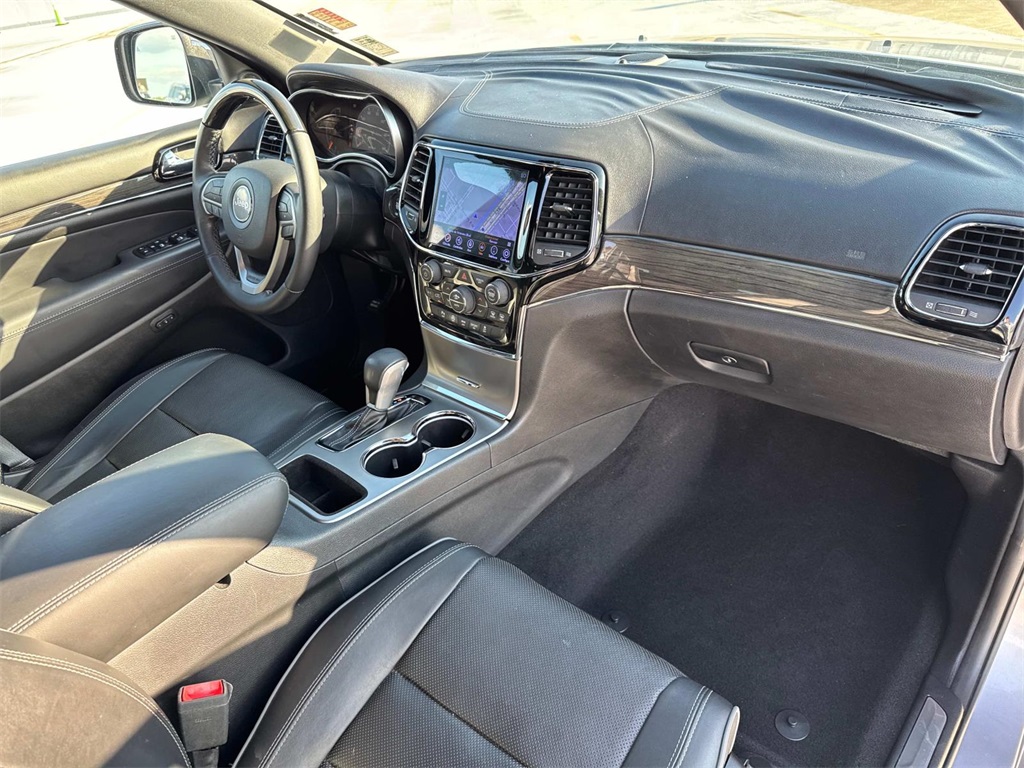 2020 Jeep Grand Cherokee Overland photo 11