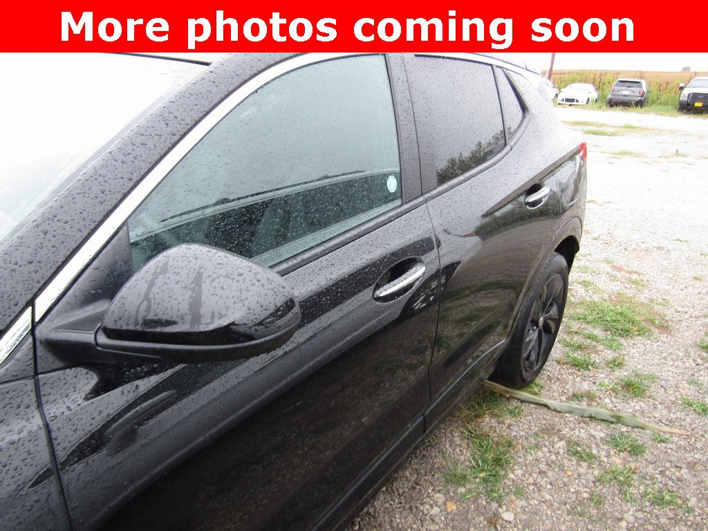 2024 Buick Encore GX Sport Touring photo 2