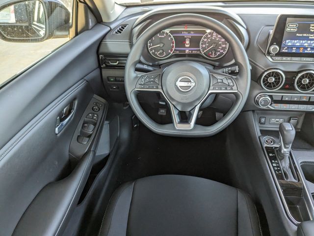 2025 Nissan Sentra SV photo 11