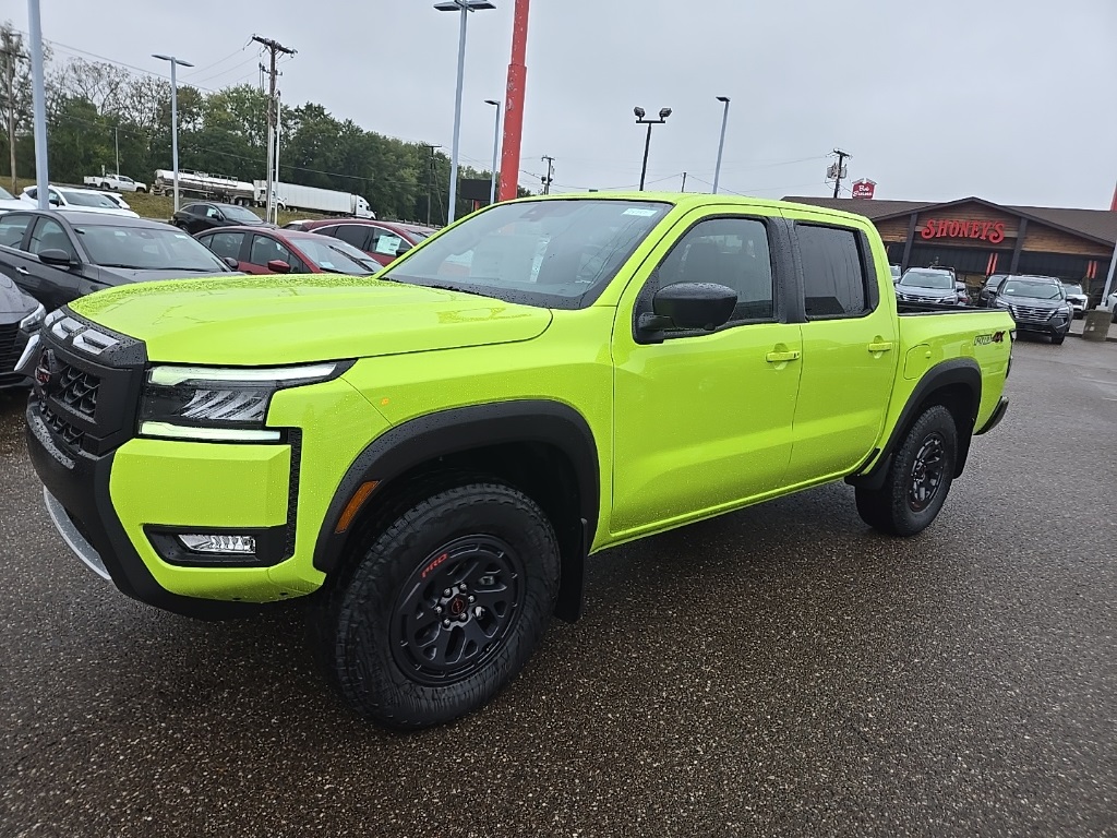 2026 Nissan Frontier Crew Cab PRO-4X photo 4