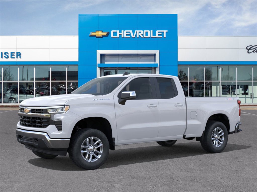 2026 Chevrolet Silverado 1500 LT photo 2