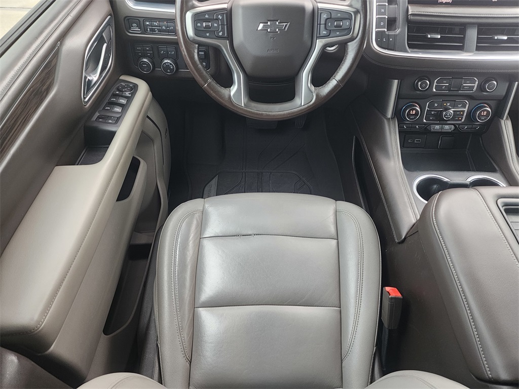 2021 Chevrolet Suburban Z71 photo 8
