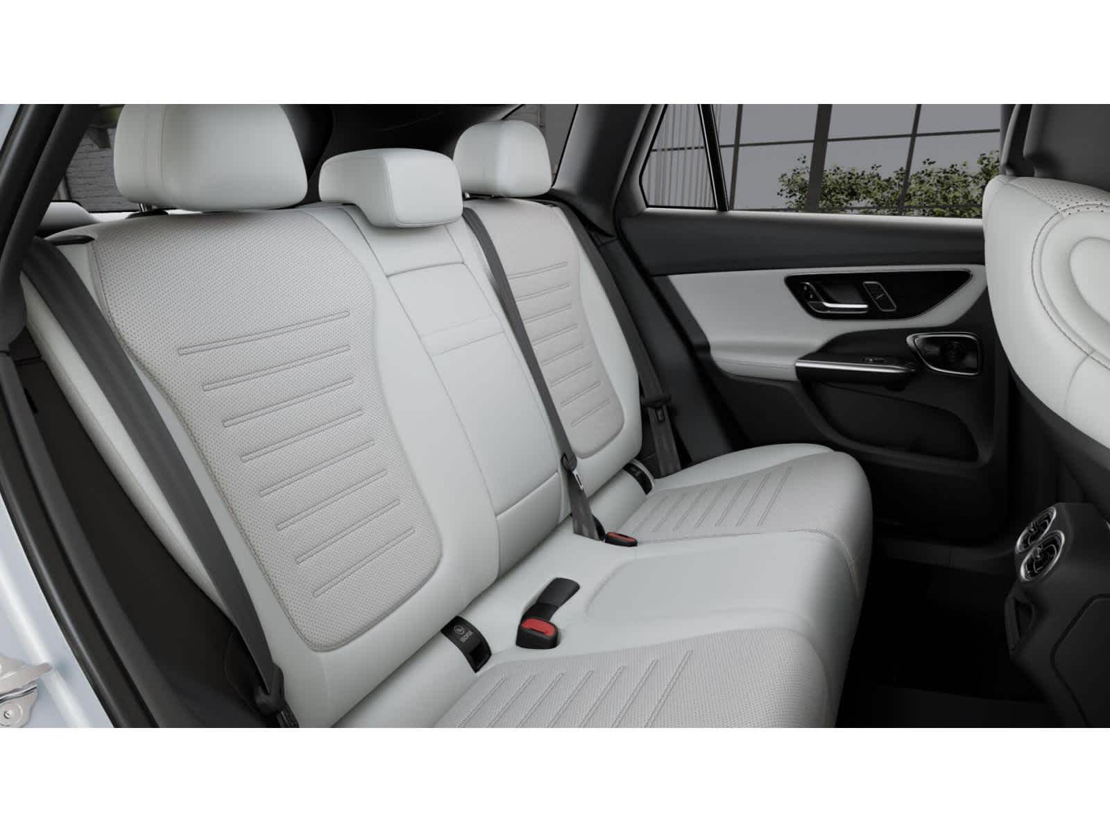 2025 Mercedes Benz GLC 350e 4MATIC photo 4