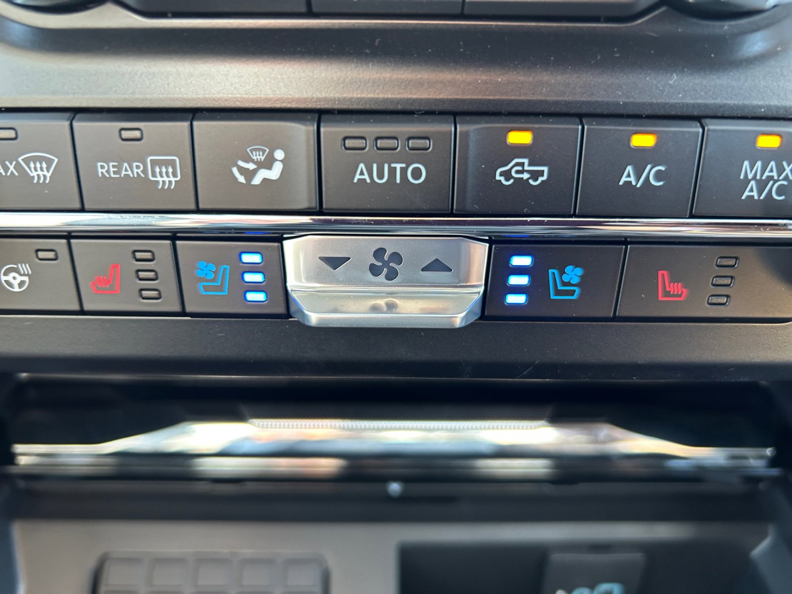 2026 Ford F-350 Lariat photo 19