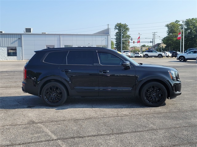 2022 Kia Telluride EX photo 2