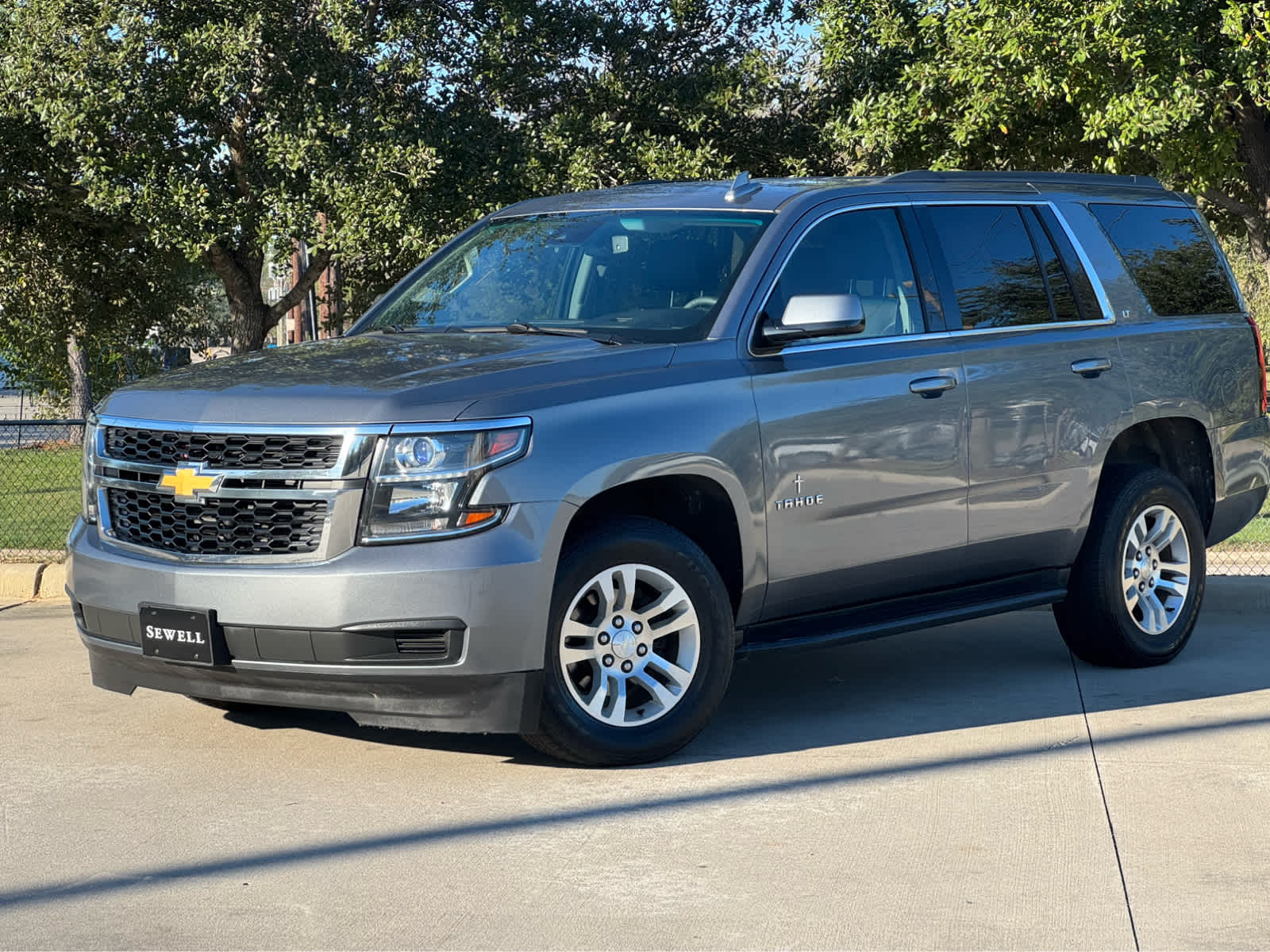 2019 Chevrolet Tahoe LT's photo