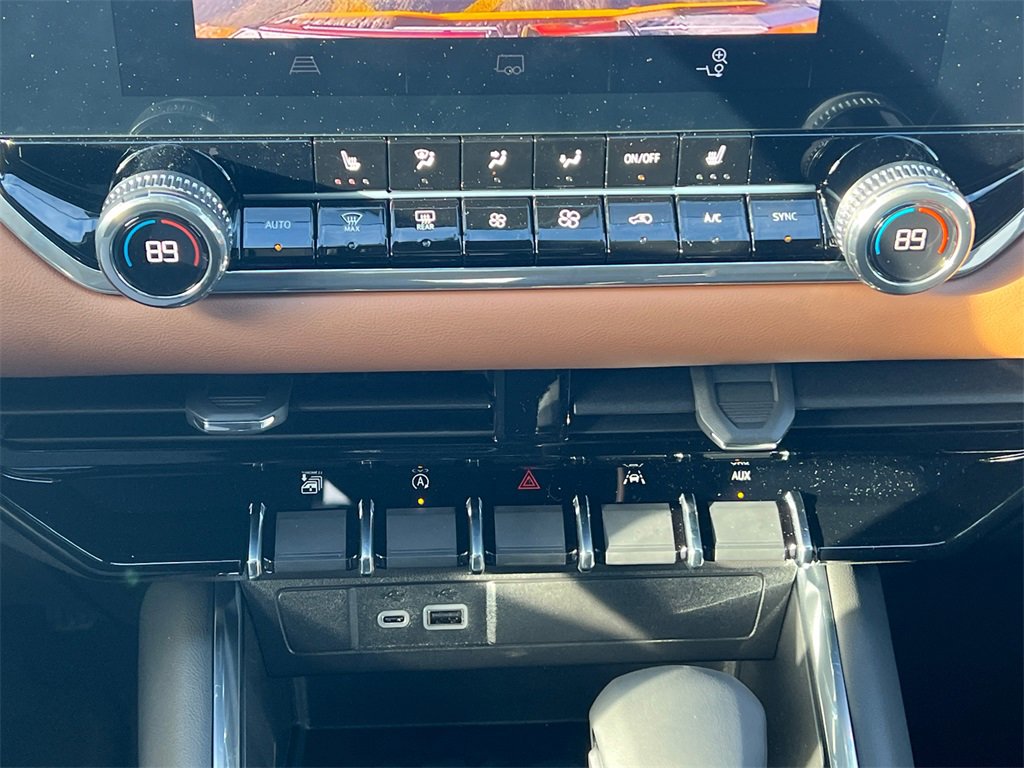 2026 GMC CANYON - Image 23