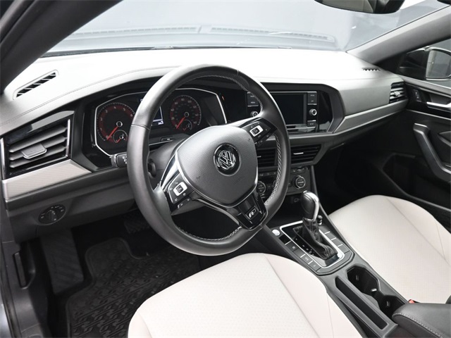 2019 Volkswagen Jetta R-Line photo 31