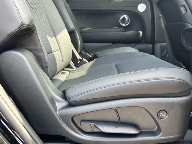 2026 Hyundai Palisade SEL photo 14
