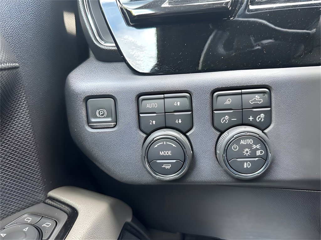 2024 Chevrolet Silverado 1500 ZR2 photo 19