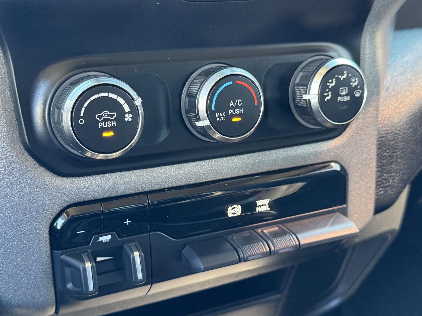 2020 Ram 2500 Tradesman photo 19