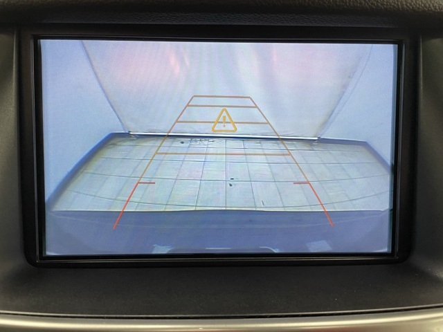 2020 Chevrolet Suburban LT photo 4