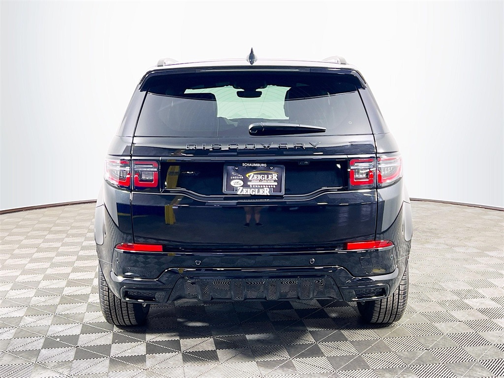 2025 Land Rover Discovery Sport Dynamic SE photo 5