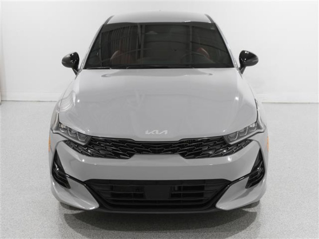2023 Kia K5 GT-Line photo 2