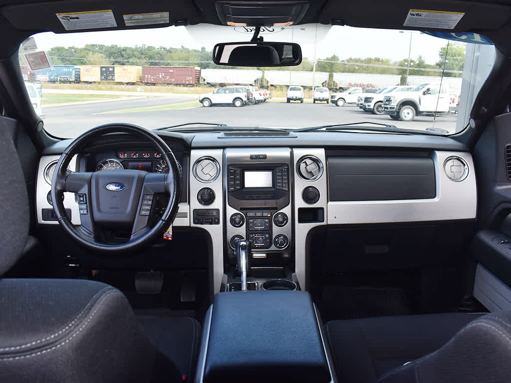 2013 Ford F-150 FX4 photo 4