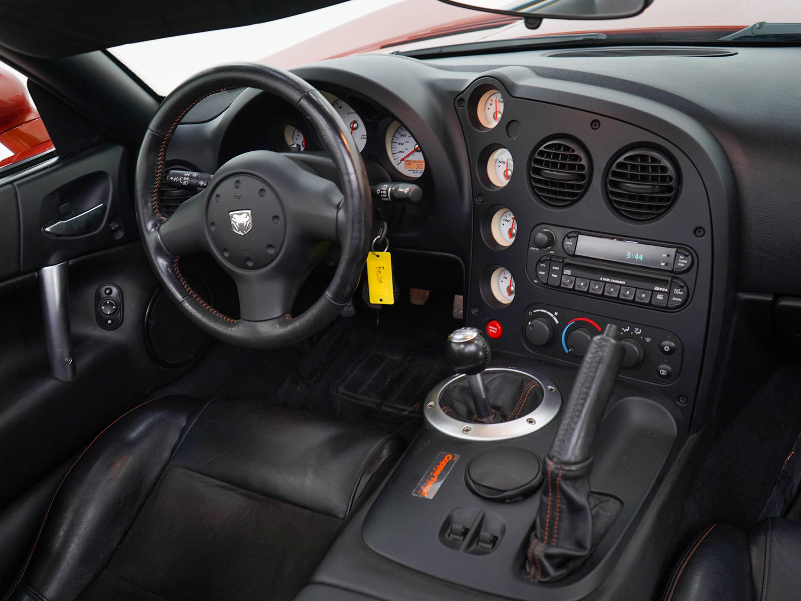 2005 Dodge Viper SRT10 photo 10