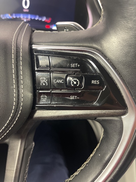2021 Jeep Grand Cherokee Overland photo 32