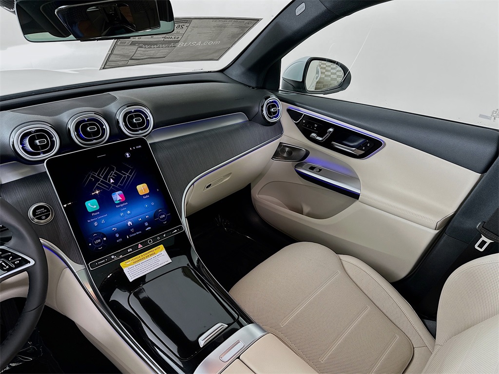 2026 Mercedes Benz GLC 300 4MATIC photo 21