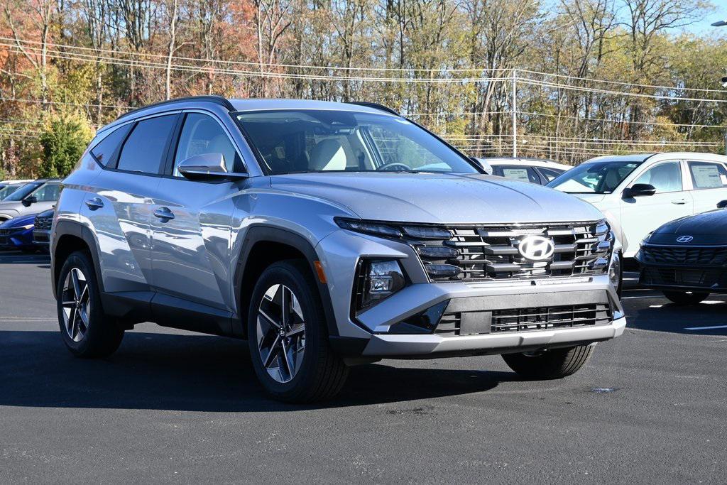 2026 Hyundai Tucson SEL Premium's photo