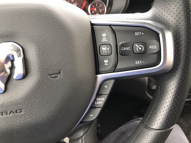 2025 Ram 1500 Tradesman photo 15