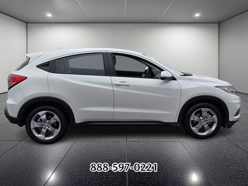 2021 Honda HR-V LX photo 2