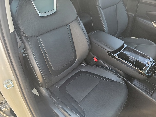 2025 Hyundai Tucson Limited photo 23