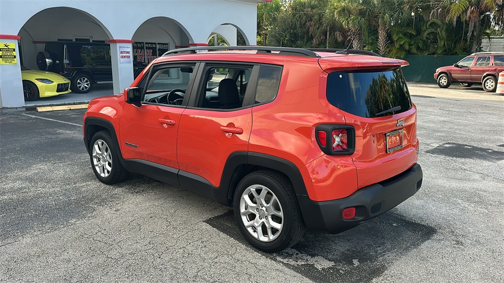 2017 Jeep Renegade Latitude North Edition photo 5