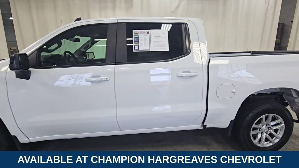 2022 Chevrolet Silverado 1500 LT photo 5