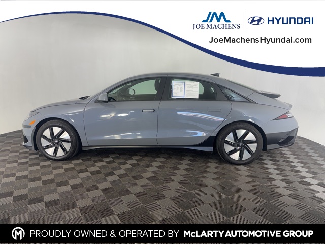 2024 Hyundai Ioniq 6 SE photo 7