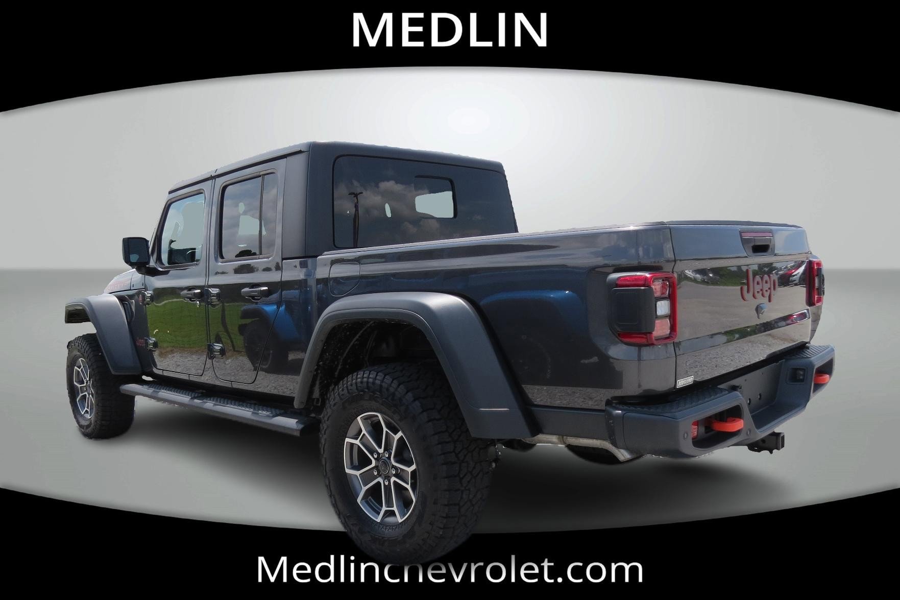 2024 Jeep Gladiator Mojave photo 5