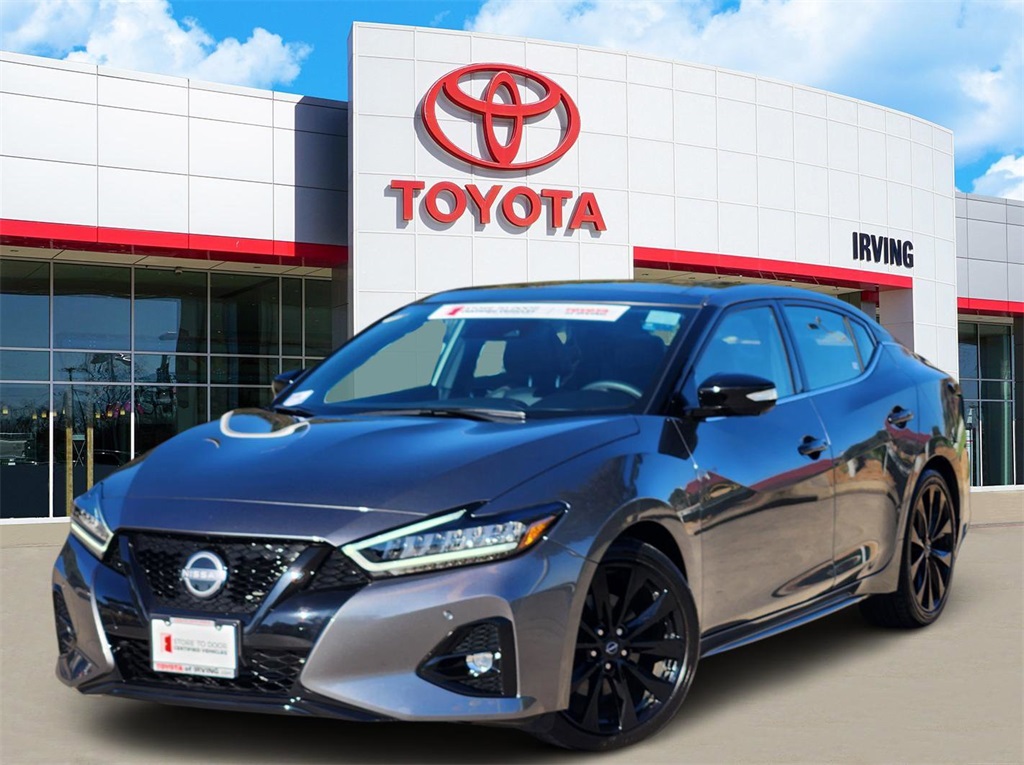 2023 Nissan Maxima SR's photo