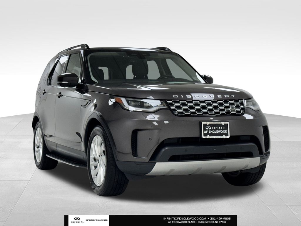 2023 Land Rover Discovery S's photo
