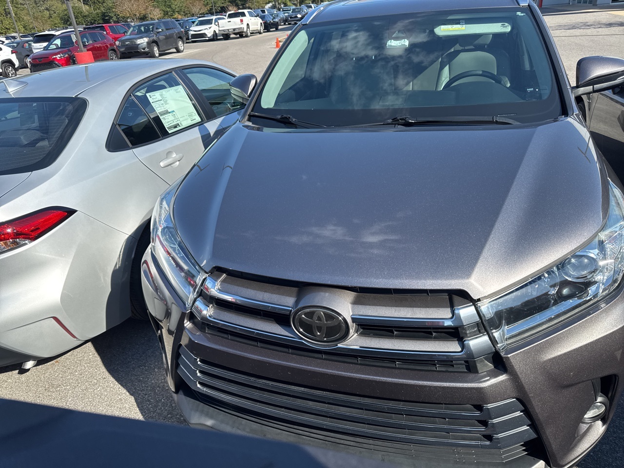 2018 Toyota Highlander Limited photo 2