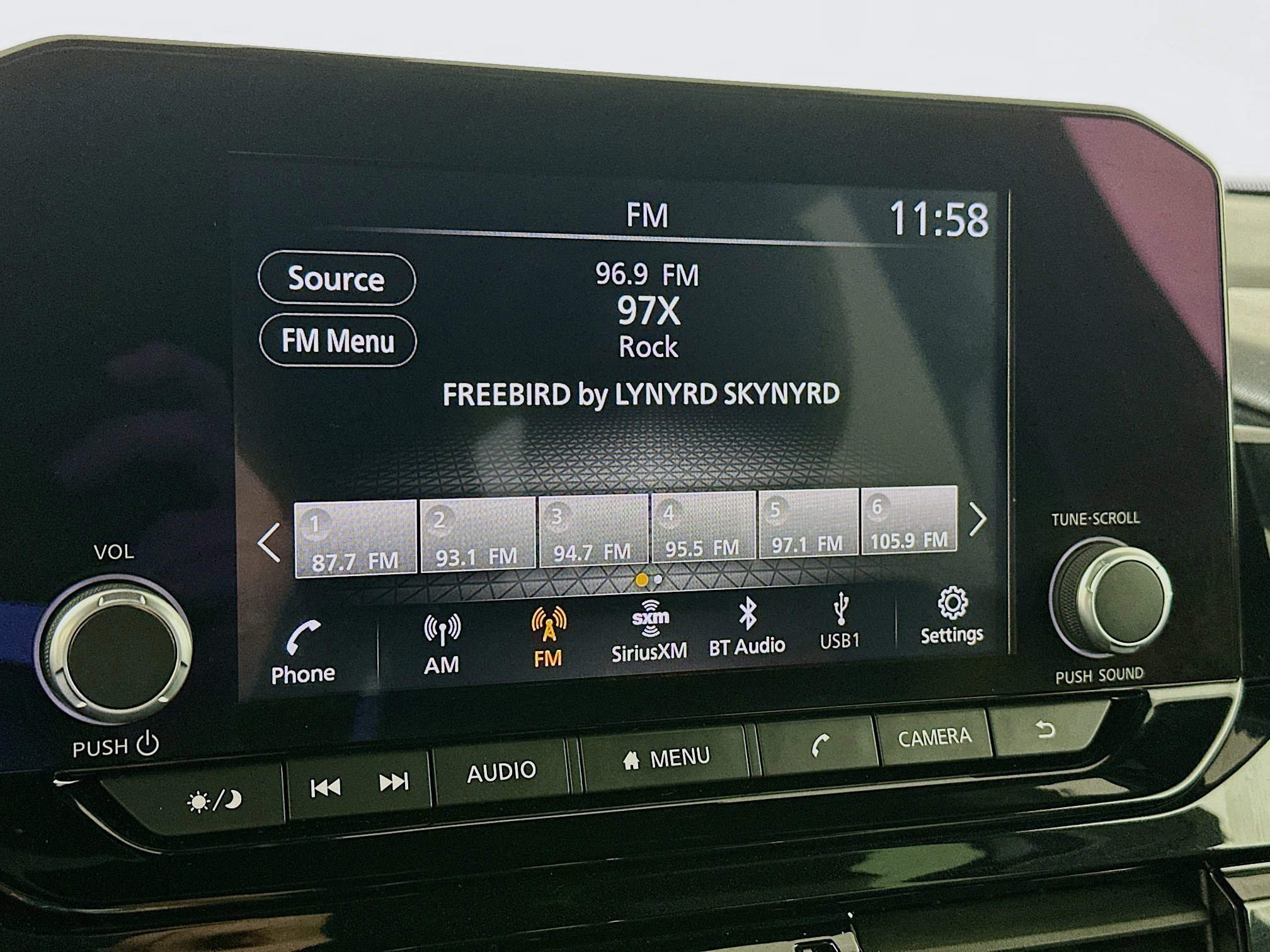 2024 Nissan Pathfinder Rock Creek photo 13