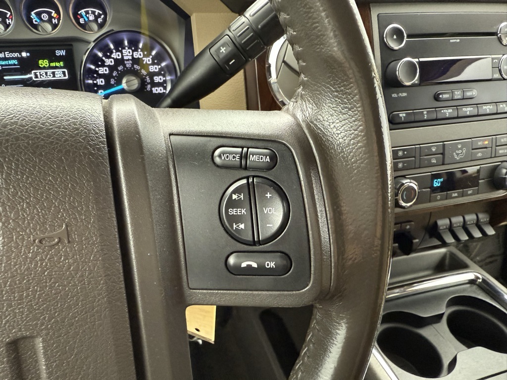 2011 Ford F-250 photo 25
