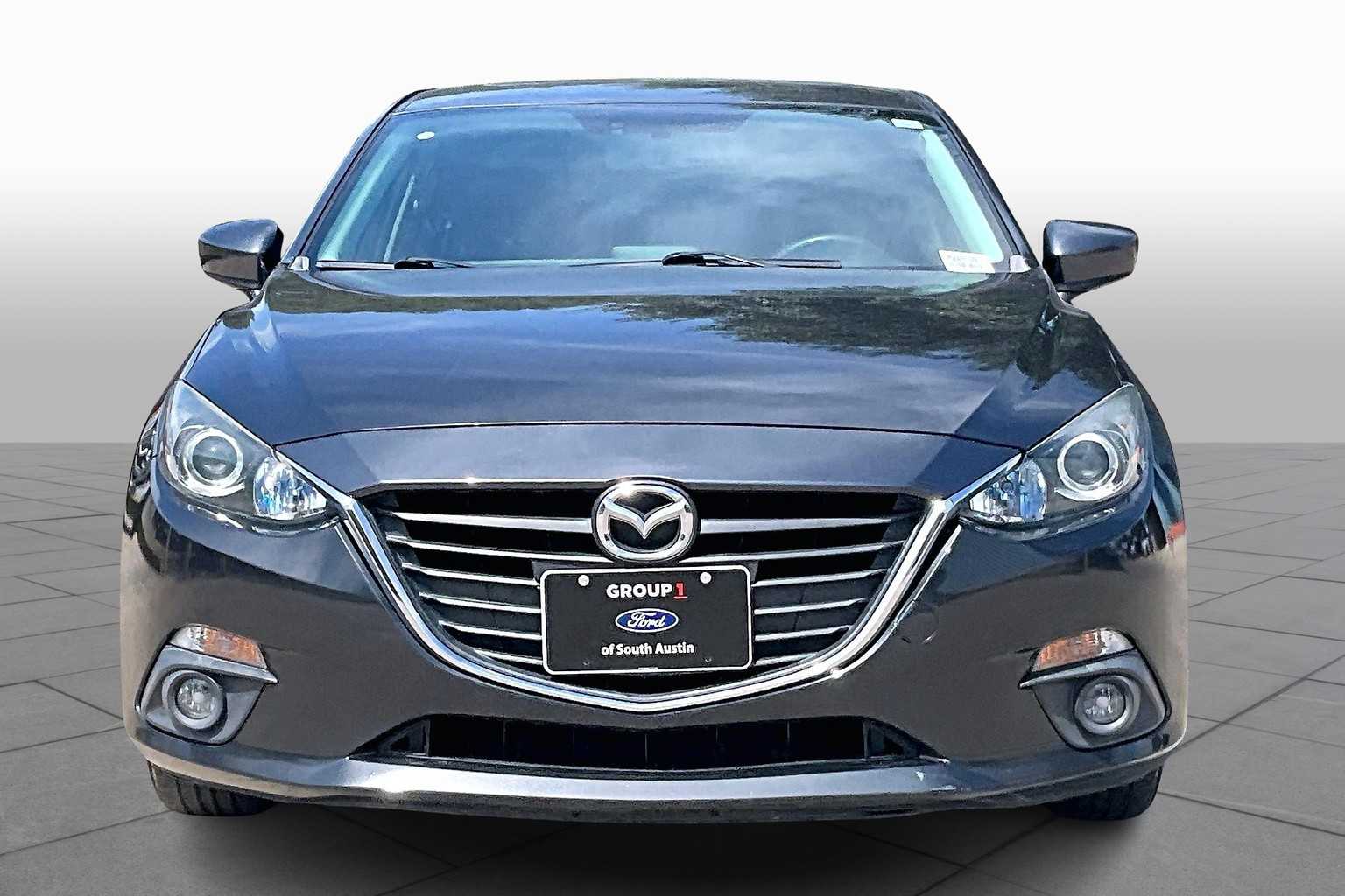 2016 Mazda Mazda3 Touring photo 4