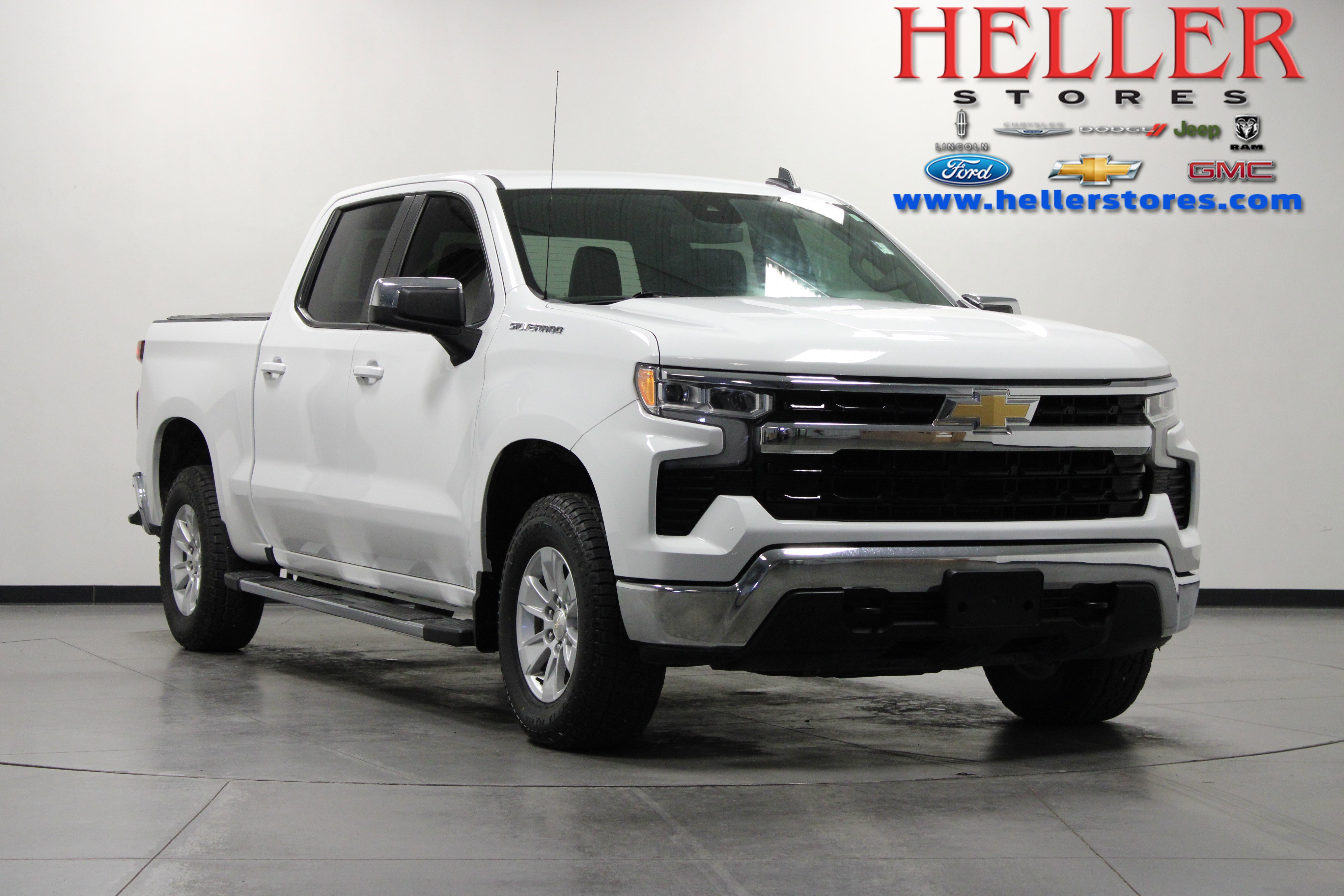 2023 Chevrolet Silverado 1500 LT's photo
